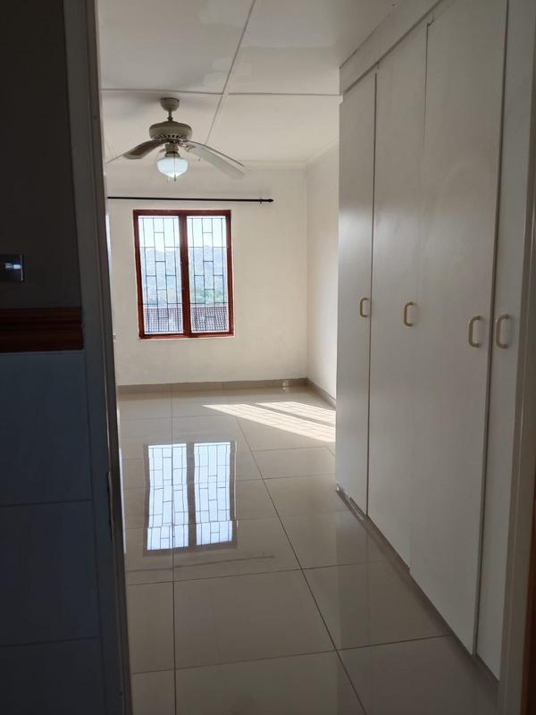 1 Bedroom Property for Sale in Pinetown KwaZulu-Natal