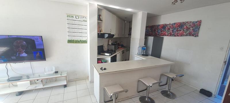 1 Bedroom Property for Sale in Overport KwaZulu-Natal