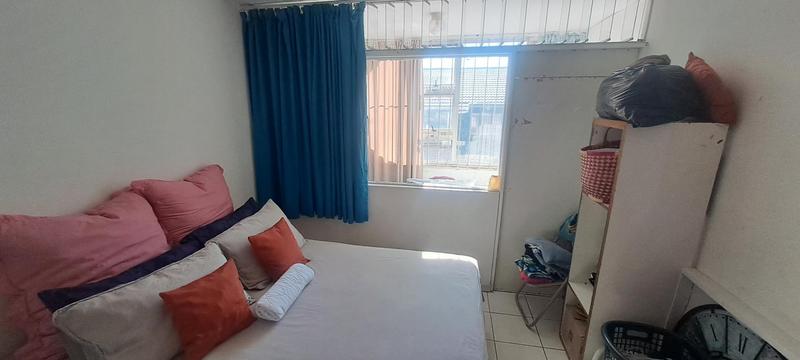 1 Bedroom Property for Sale in Overport KwaZulu-Natal