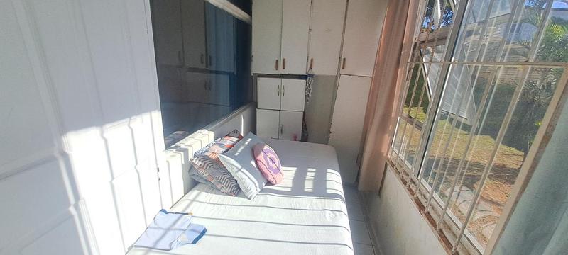 1 Bedroom Property for Sale in Overport KwaZulu-Natal