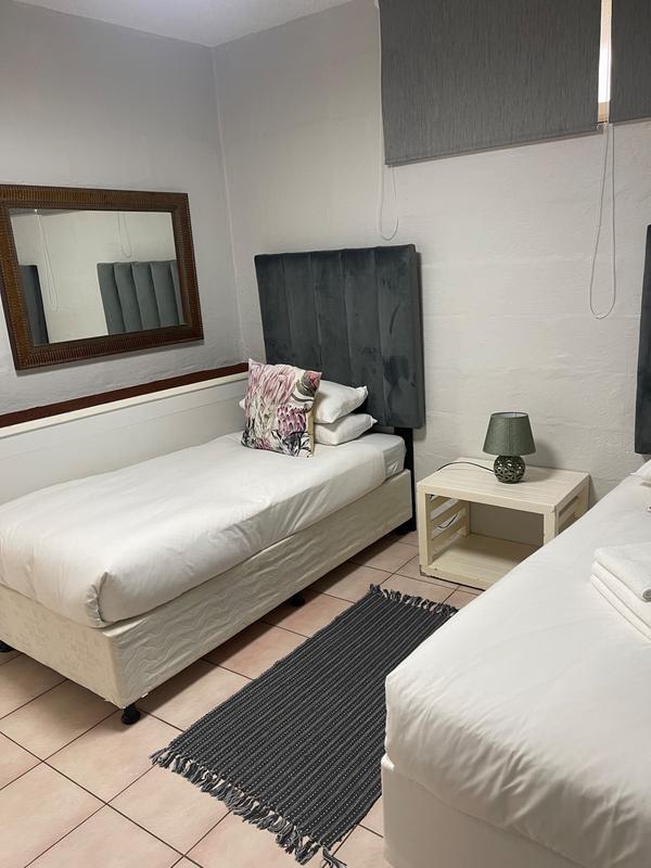 2 Bedroom Property for Sale in Umhlanga Rocks KwaZulu-Natal