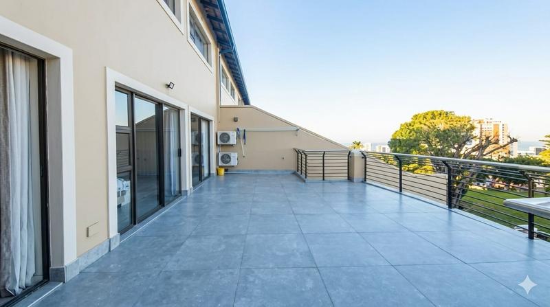 To Let 5 Bedroom Property for Rent in Umhlanga Rocks KwaZulu-Natal