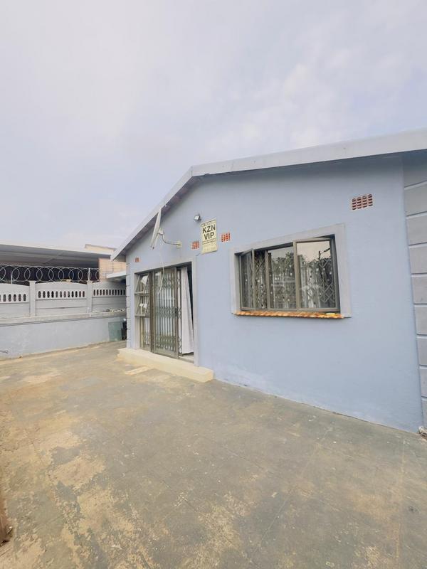 4 Bedroom Property for Sale in Newlands West KwaZulu-Natal