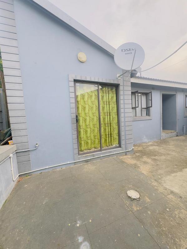 4 Bedroom Property for Sale in Newlands West KwaZulu-Natal