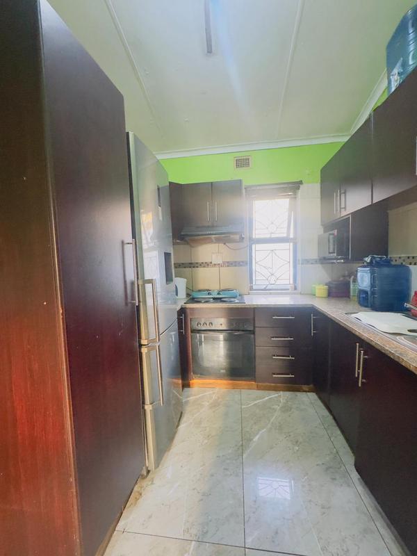 4 Bedroom Property for Sale in Newlands West KwaZulu-Natal