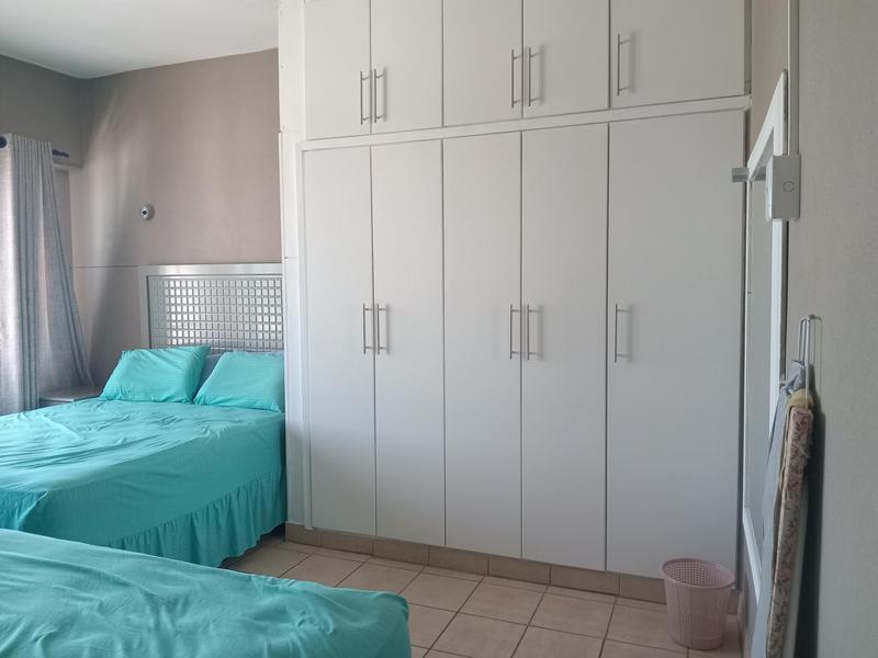 2 Bedroom Property for Sale in Margate KwaZulu-Natal