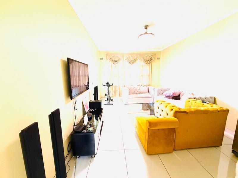 2 Bedroom Property for Sale in Musgrave KwaZulu-Natal
