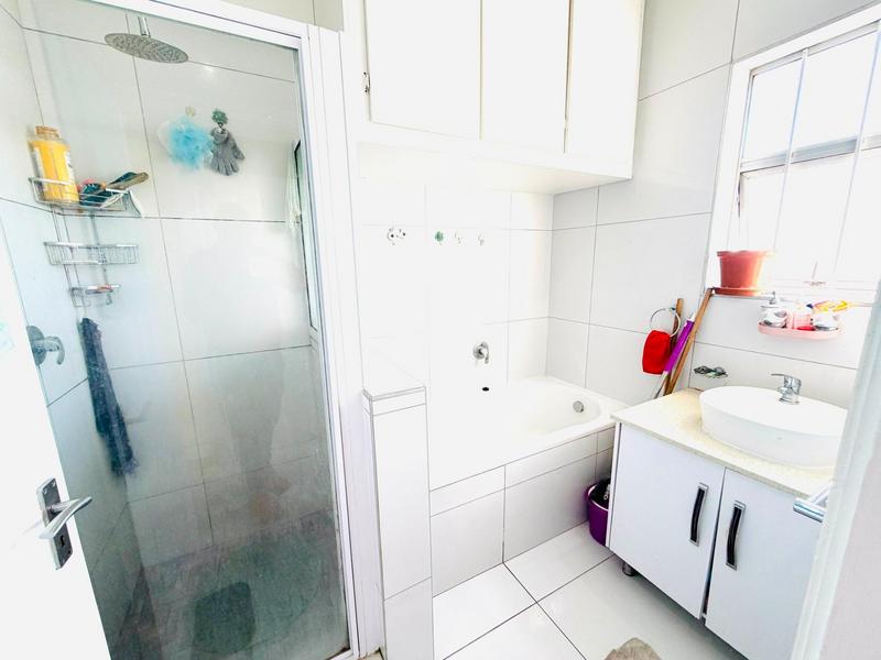 2 Bedroom Property for Sale in Musgrave KwaZulu-Natal