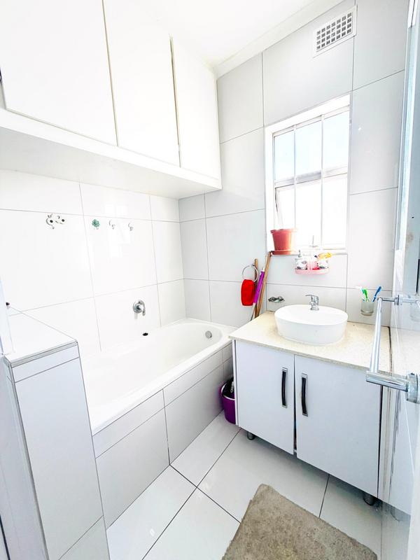 2 Bedroom Property for Sale in Musgrave KwaZulu-Natal