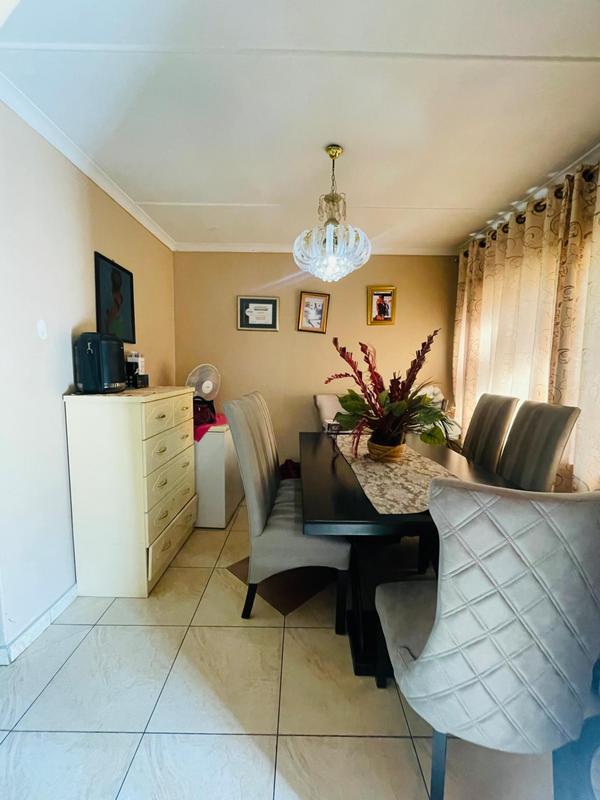 3 Bedroom Property for Sale in Regency Park KwaZulu-Natal