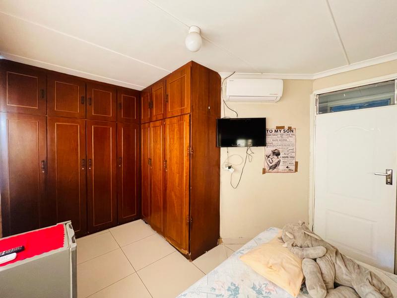 3 Bedroom Property for Sale in Regency Park KwaZulu-Natal