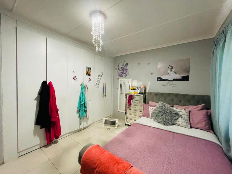 3 Bedroom Property for Sale in Regency Park KwaZulu-Natal