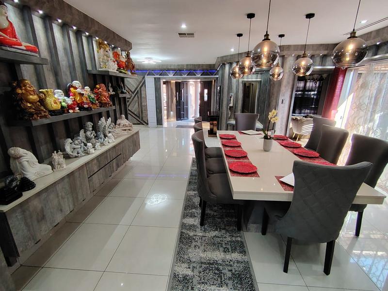 5 Bedroom Property for Sale in La Lucia KwaZulu-Natal