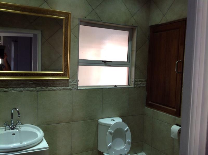1 Bedroom Property for Sale in Umhlanga Ridge KwaZulu-Natal