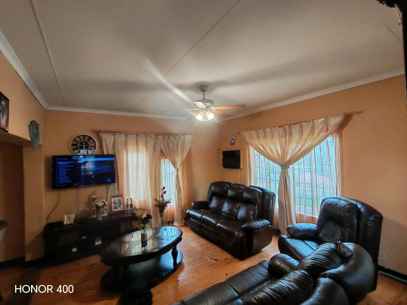 3 Bedroom Property for Sale in Prestbury KwaZulu-Natal