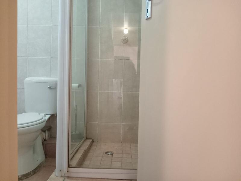 To Let 2 Bedroom Property for Rent in Margate KwaZulu-Natal