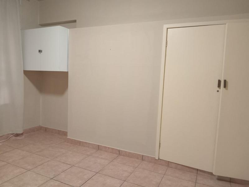 To Let 2 Bedroom Property for Rent in Margate KwaZulu-Natal