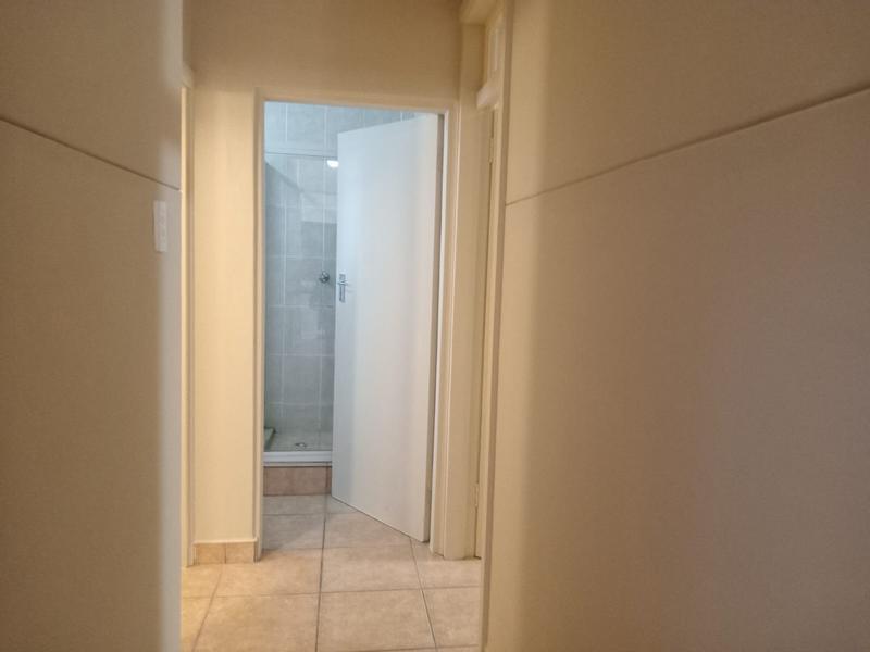 To Let 2 Bedroom Property for Rent in Margate KwaZulu-Natal