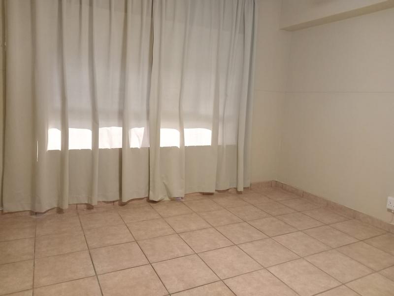 To Let 2 Bedroom Property for Rent in Margate KwaZulu-Natal