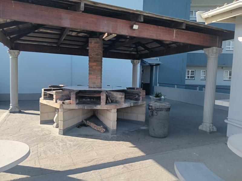 To Let 2 Bedroom Property for Rent in Margate KwaZulu-Natal