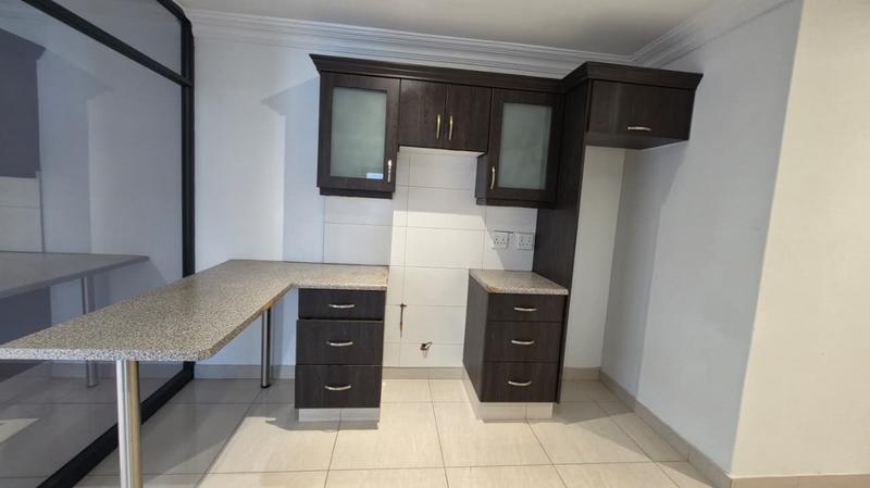 5 Bedroom Property for Sale in Malvern KwaZulu-Natal