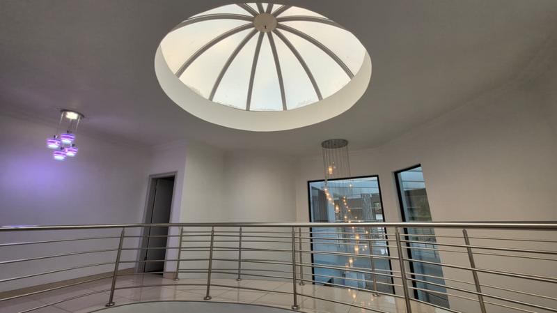 5 Bedroom Property for Sale in Malvern KwaZulu-Natal