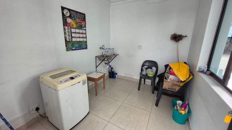 5 Bedroom Property for Sale in Malvern KwaZulu-Natal
