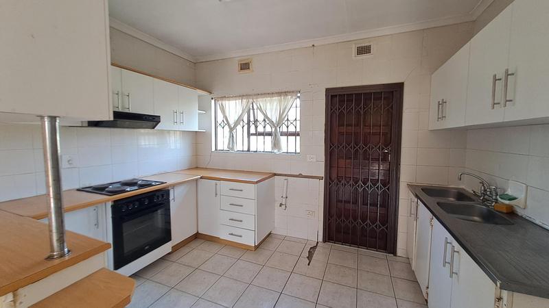 To Let 2 Bedroom Property for Rent in Bluff KwaZulu-Natal