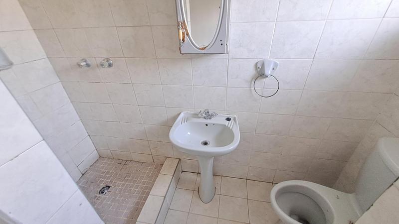 To Let 2 Bedroom Property for Rent in Bluff KwaZulu-Natal