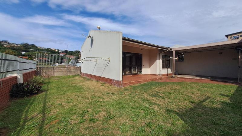 To Let 2 Bedroom Property for Rent in Bluff KwaZulu-Natal
