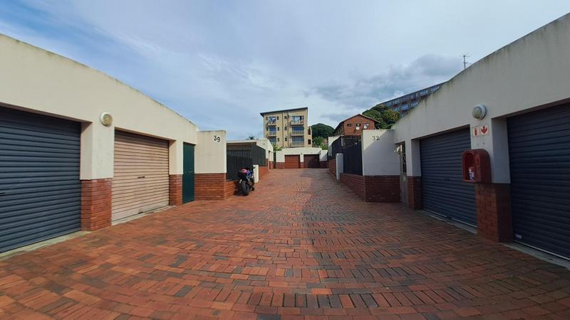 To Let 2 Bedroom Property for Rent in Bluff KwaZulu-Natal
