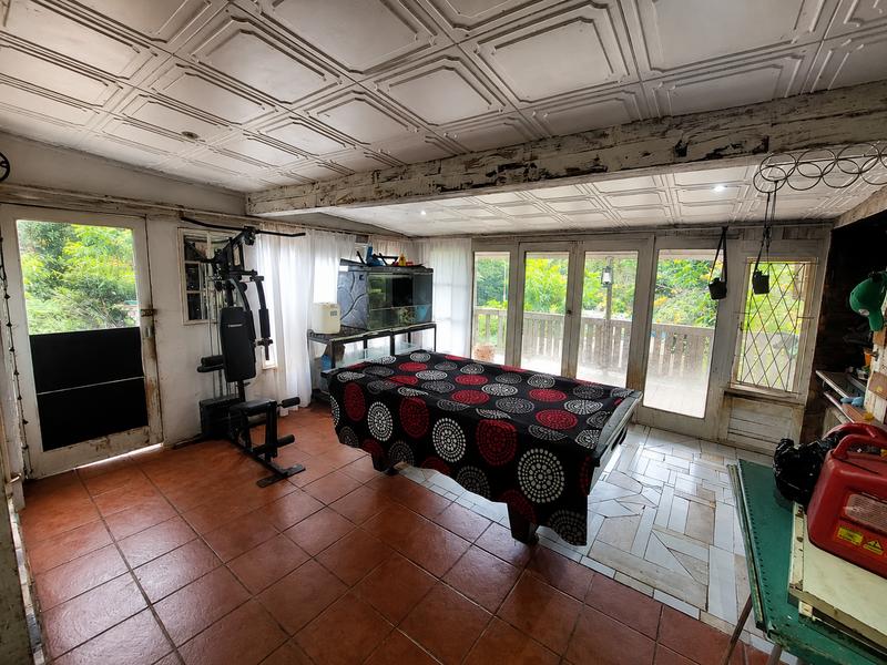 3 Bedroom Property for Sale in Uvongo KwaZulu-Natal