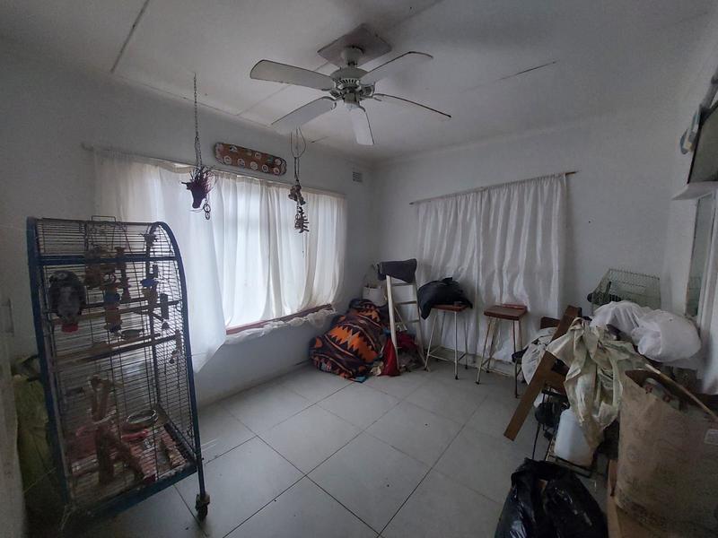 3 Bedroom Property for Sale in Uvongo KwaZulu-Natal