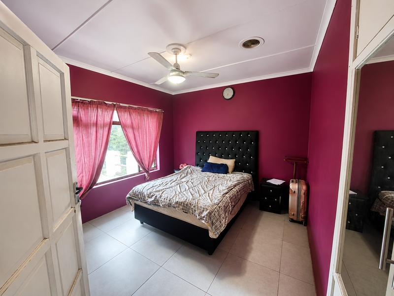 3 Bedroom Property for Sale in Uvongo KwaZulu-Natal