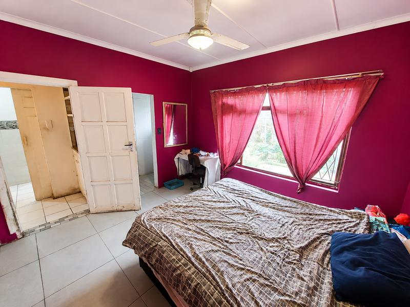 3 Bedroom Property for Sale in Uvongo KwaZulu-Natal