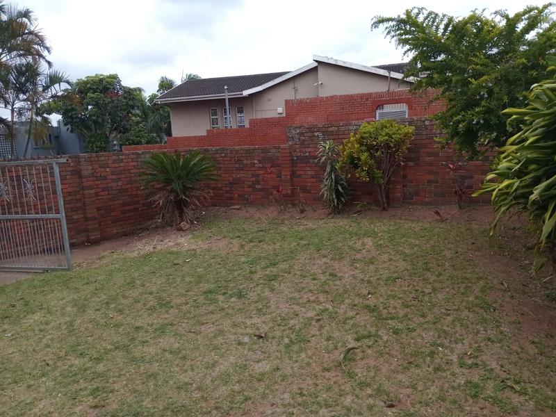 To Let 2 Bedroom Property for Rent in Overport KwaZulu-Natal