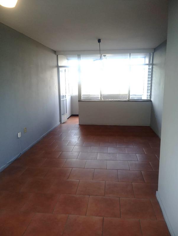 To Let 1 Bedroom Property for Rent in Glenwood KwaZulu-Natal