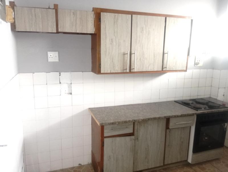 To Let 1 Bedroom Property for Rent in Glenwood KwaZulu-Natal