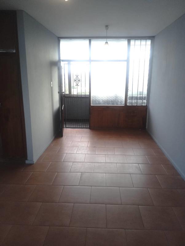 To Let 1 Bedroom Property for Rent in Glenwood KwaZulu-Natal