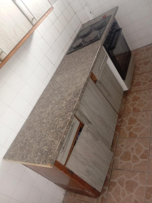 To Let 1 Bedroom Property for Rent in Glenwood KwaZulu-Natal