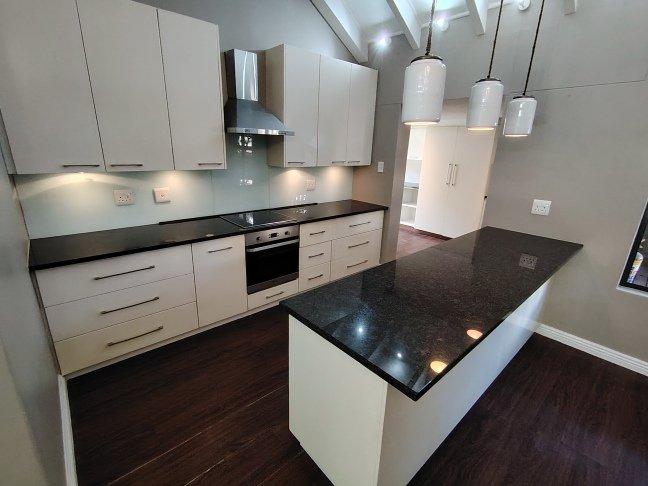 3 Bedroom Property for Sale in Izinga KwaZulu-Natal