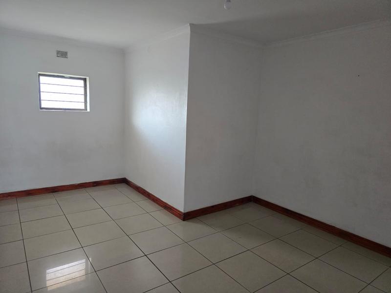 To Let 3 Bedroom Property for Rent in Park Rynie KwaZulu-Natal