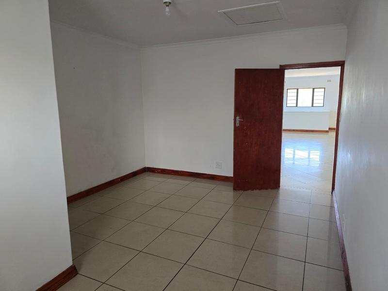 To Let 3 Bedroom Property for Rent in Park Rynie KwaZulu-Natal