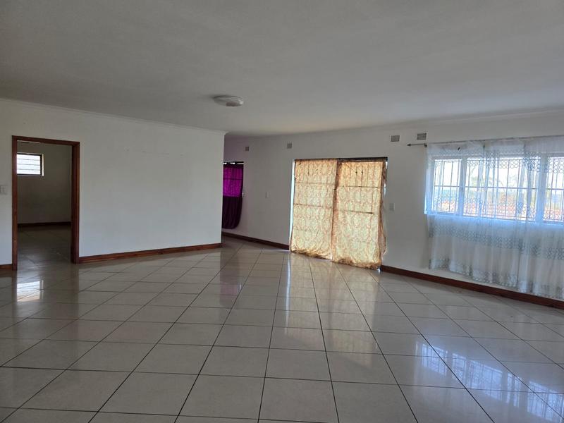 To Let 3 Bedroom Property for Rent in Park Rynie KwaZulu-Natal