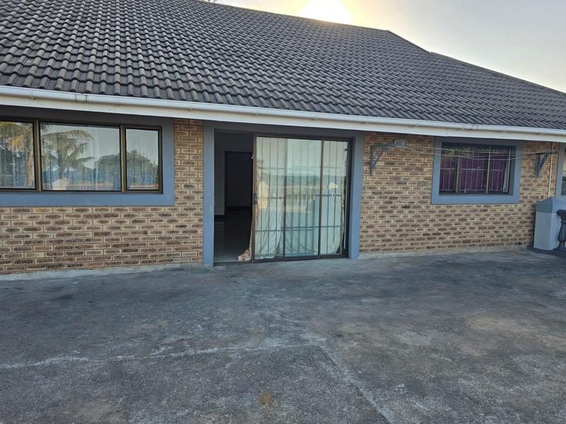 To Let 3 Bedroom Property for Rent in Park Rynie KwaZulu-Natal