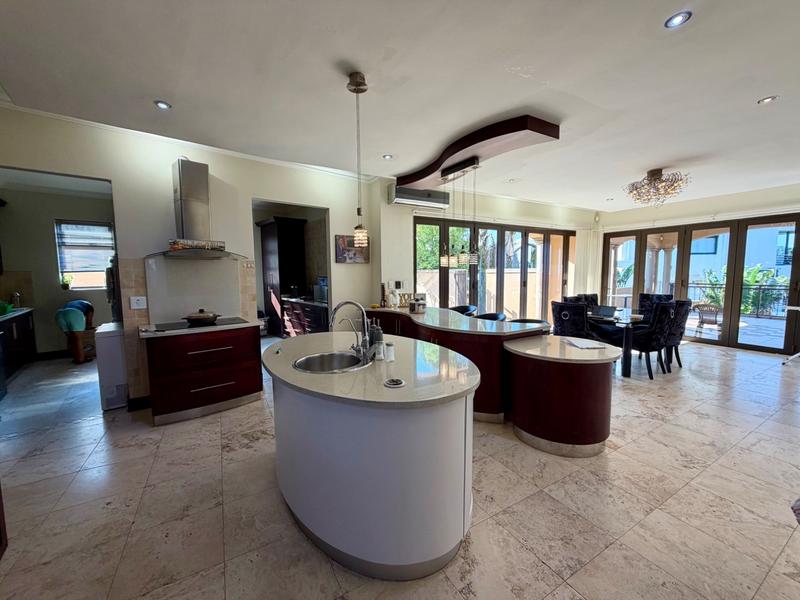 5 Bedroom Property for Sale in Umhlanga KwaZulu-Natal