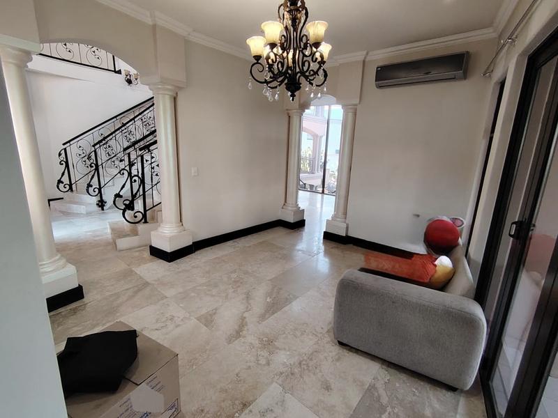 5 Bedroom Property for Sale in Umhlanga KwaZulu-Natal
