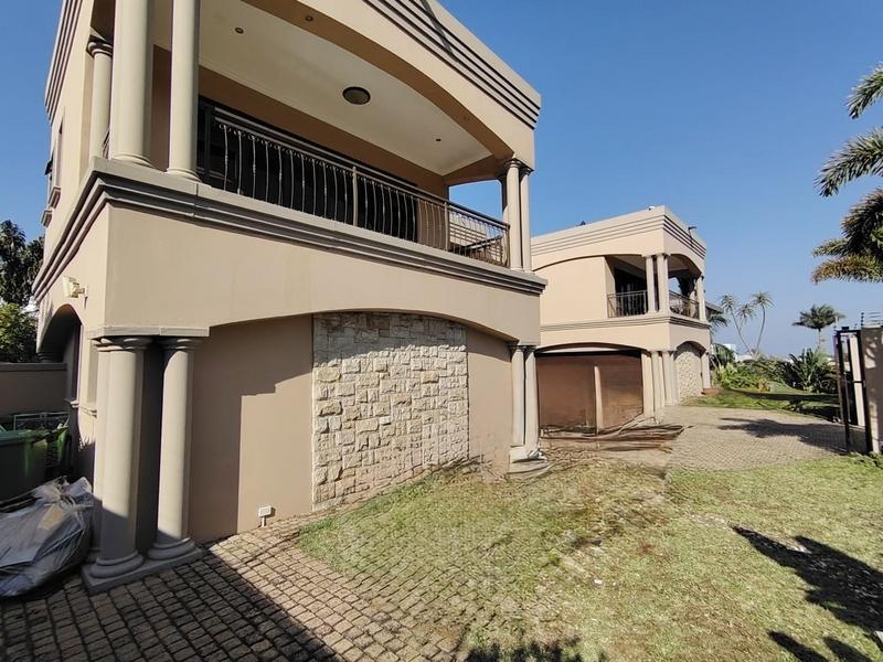 5 Bedroom Property for Sale in Umhlanga KwaZulu-Natal