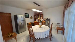 5 Bedroom Property for Sale in Lincoln Meade KwaZulu-Natal