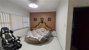 5 Bedroom Property for Sale in Lincoln Meade KwaZulu-Natal